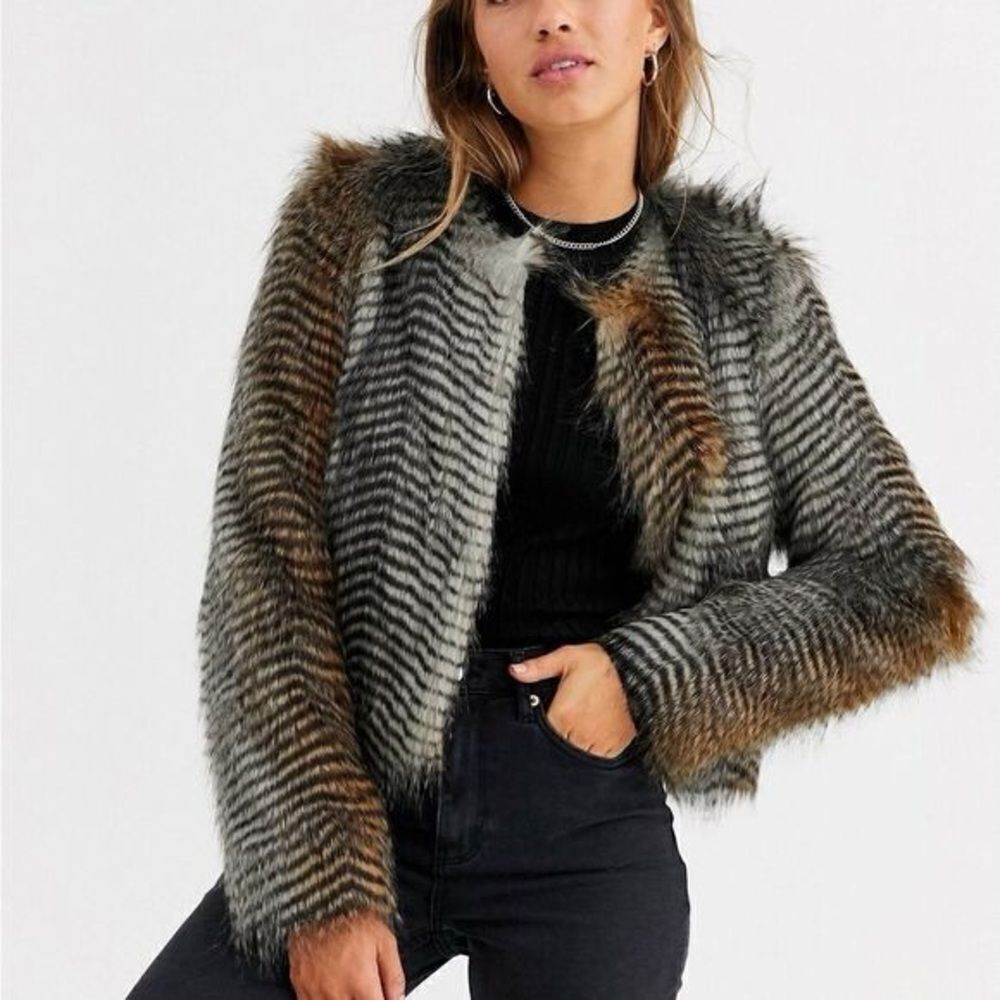New Urbancode London Faux Feather Rust & Grey Jacket Sz 8